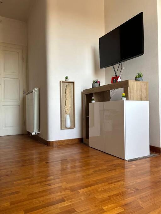 La Dimora Dell'Artista Apartment Bologna Luaran gambar